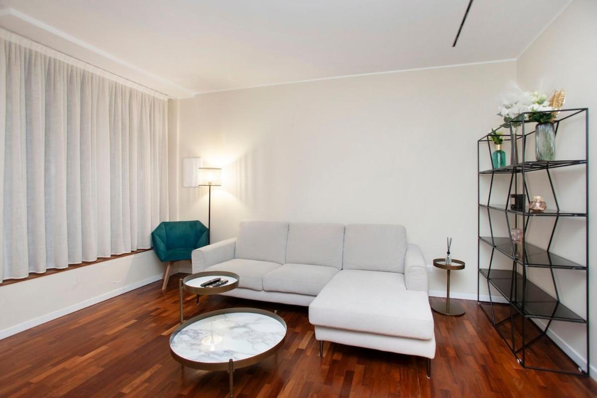 We Home - Costanza House Milano Esterno foto