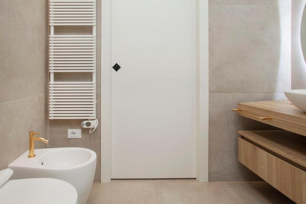 We Home - Costanza House Milano Esterno foto